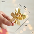Topper natalizio dorato per torta con fiocco festivo, campanelli e bacche decorative - Stile Ramo Dorato