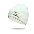 Bonnet blanc en maille côtelée pour femme avec un écusson logo minimaliste - Taille unique / Blanc