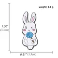 Spécifications de taille de la broche lapin montrant une hauteur de 3,3 cm et largeur de 1,3 cm - Lapin Simple