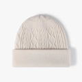Gorro de invierno beige de punto trenzado con dobladillo acanalado y textura - Beige