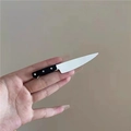 Fermaglio per capelli mini pugnale gotico argento con manico nero e finitura metallica - Clip per capelli con coltello di simulazione