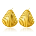 Polished gold shell-shaped stainless steel stud earrings with textured ridges - Shell Simulation Radial Stud