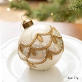 Pallina di Natale in vetro 8cm color crema dipinta a mano con foglie d'oro e pois - Bianco Crema Foglia Glitter Oro Con Punti Bianchi (Modello C)