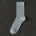 Calze in seta grigio chiaro con polsino a nido d'ape traspirante e cucitura piatta - Taglia unica / Grigio Pino