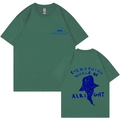 T-shirt vert en coton avec imprimé cerise et motif de baleine au dos en couleur verte - S / Hauts / Vert foncé