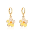 Détails de boucles d'oreilles créoles dorées 18K avec pendentifs fleurs en émail - Boucles d'Oreilles Fleur à Carreaux Rose Jaune (42024) / Or/Rose/Jaune à Carreaux(42024)