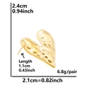 Detailed size chart of gold heart-shaped stud earrings with vintage hammered texture - Vintage Hammered Heart / Gold