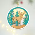 LED Weihnachtsanhänger aus Holz mit Rentier und warmem Licht, 21,5cm Durchmesser - Hohles Rentier / 21.5cm