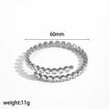 Details des silbernen Zirkon-Armbands mit 60mm Durchmesser und 11g Gewicht - Silber Voll Besetzter Breiter Stil (TB7198-S)