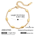 Dettaglio del bracciale a croce in acciaio inossidabile dorato con chiusura a moschettone - Oro (JDB0107005)