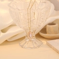 Elegante collana a foglia d'oro con gemma rosa marquise e piccoli zirconi bianchi - Rosa