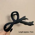 Matte black bow shark clip hair claw for thick hair with 11cm length and ribbon design - Matte Fishtail Black-11cm