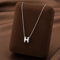 Collier en acier titane argenté avec pendentif lettre H serti de cristaux brillants - 8815-argent