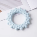 Hellblauer kreisförmiger Hundekauspielzeug mit Noppen zur Zahnreinigung und Massage - Solarring-Molar-Zirkel / 8,5 cm Durchmesser (32 g) / Blau