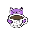 Süße lila Katze Emaille-Anstecknadel mit Kaffeetasse und Cats & Caffeine Text - Lila Katze Umarmt Kaffeetasse (WY0162)