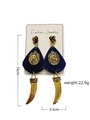 Vintage retro oorbellen met tusk hanger en paardenmotief inclusief afmetingen - Gouden Slagtand Blauw Paardenkop