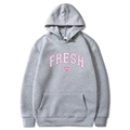 Grauer Kapuzenpullover mit pinkem 'FRESH'-Druck und Herzlogo, minimalistischer Streetstyle - S / Oberteile / Hellgrau