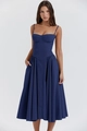 Détails d'une robe midi bustier bleu marine avec poches latérales et jupe évasée en ligne A - S / Bleu Marine