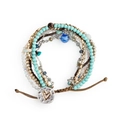 Verstellbares mehrlagiges Armband mit Türkisperlen, silberner Scheibe und goldenem Herz - Blau Grün Braun-Herz