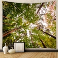 Dettaglio del arazzo da parete con motivo foresta appeso in un interno casa moderna - 73X95CM / Chioma della Foresta (Spazzolato)