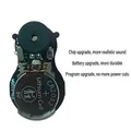 Vista macro del circuito del generatore di rumore grillo con batteria CR2032 e altoparlante - Nero Nuovo