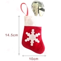 Porta cubiertos de fieltro rojo con forma de calcetín navideño y medidas claras - Calcetín Clásico de Copo de Nieve Rojo y Blanco (Paquete de 8)