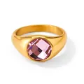 Vergoldeter Edelstahlring mit einem leuchtenden, ovalen rosa Edelsteineinsatz - US 7 / Goldrosa (KBJ231)