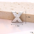 Accesorio de metal plateado en forma de X para DIY con medidas de 1,2 cm y 1,3 cm - Letra X (D2661)