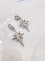 Detail eines silbernen achteckigen Sternanhängers mit Kristallen und strukturierter Rückseite - Stil C Achteckiger Stern (Nur Anhänger) / Weißgold
