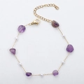 Détail d'une chaîne dorée 18K avec pierres violettes et petites perles blanches - Bracelet 17+5cm / Violet (Perle + Améthyste)