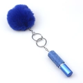 Portachiavi con pompon blu e ciondolo a boccetta di profumo con strass lucidi - Blu