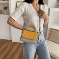 Contrast color patchwork shoulder bag in yellow and grey with adjustable strap - Yellow