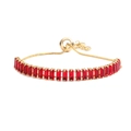 Bracciale regolabile placcato oro con venti pietre rosse rettangolari e chiusura a scorrimento - Rosso