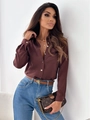 Detailopname van donkerbruine satijnen blouse met knoopsluiting en glanzende afwerking - S / koffiekleur