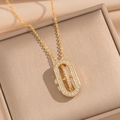 Collar de acero inoxidable chapado en oro de 18K con colgante ovalado y cristales - Collar Dorado (303)