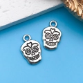 Vintage silver skull charms with engraved details for DIY jewelry and crafts - Flower Skull 17x11mm