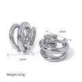 Vue détaillée du ear cuff triple anneau en acier inoxydable poli avec dimensions - Boucle à 3 couches / Argenté