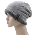 Berretto invernale da uomo in maglia con fodera in ecopelliccia e etichetta ricamata - 56-61cm / Grigio