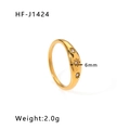 Detailansicht der 18k vergoldeten Ringe mit Zirkoniasteinen und 6mm Breitenmessung - US 6 / Gold
