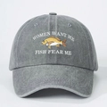 Vintage graue gewaschene Baumwoll-Baseballkappe mit Fish Fear Me Stickerei für Damen - Einheitsgröße / Grau