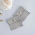 Bolsas de terciopelo gris para joyas con botones a presión para anillos y aretes - Gris