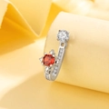 Orecchino Saturno d'argento con zircone rosso e dettagli in cristallo brillante - Rosso Granato (A445-5#)
