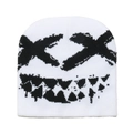 Weiße Retro-Beanie im Hip-Hop-Stil mit gesticktem schwarzem Geistergesicht-Motiv - M (56-58cm) / Weiß X Augen Grimasse (Jacquard Eiskappe - Weißer Mund XX)