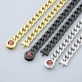 Tres cadenas cubanas en oro negro y plata con hebilla de calavera y gema roja - Hebilla de Cristal Rojo / Pulsera 21cm / Color Acero