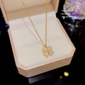 Luxurious gold four-leaf clover pendant necklace with zircon in a premium gift box - X640 Gold Clover Zirconia