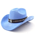 Dettaglio cappello cowboy in camoscio blu con fibbia turchese e fascia con borchie - M (56-58cm) / Blu cielo profondo