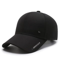 Klassische schwarze Baseballkappe mit silbernem RNVESEV-Schriftzug und atmungsaktivem Stoff - Verstellbar / Schwarz