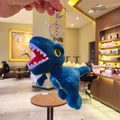 Mignon porte-clés dinosaure en peluche bleu foncé avec crochet pour sac à dos et cadeau - Bleu Marine