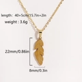Elegante collana con ciondolo a foglia in acciaio al titanio oro con specifiche - Piuma