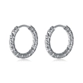 Pendientes huggie geométricos plateados en acero inoxidable texturizado para mujer - Color Acero